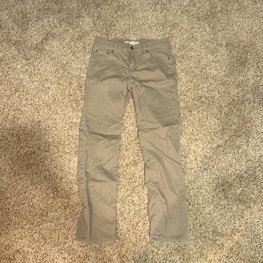 Levi’s Khaki pants Size W28” X L30”